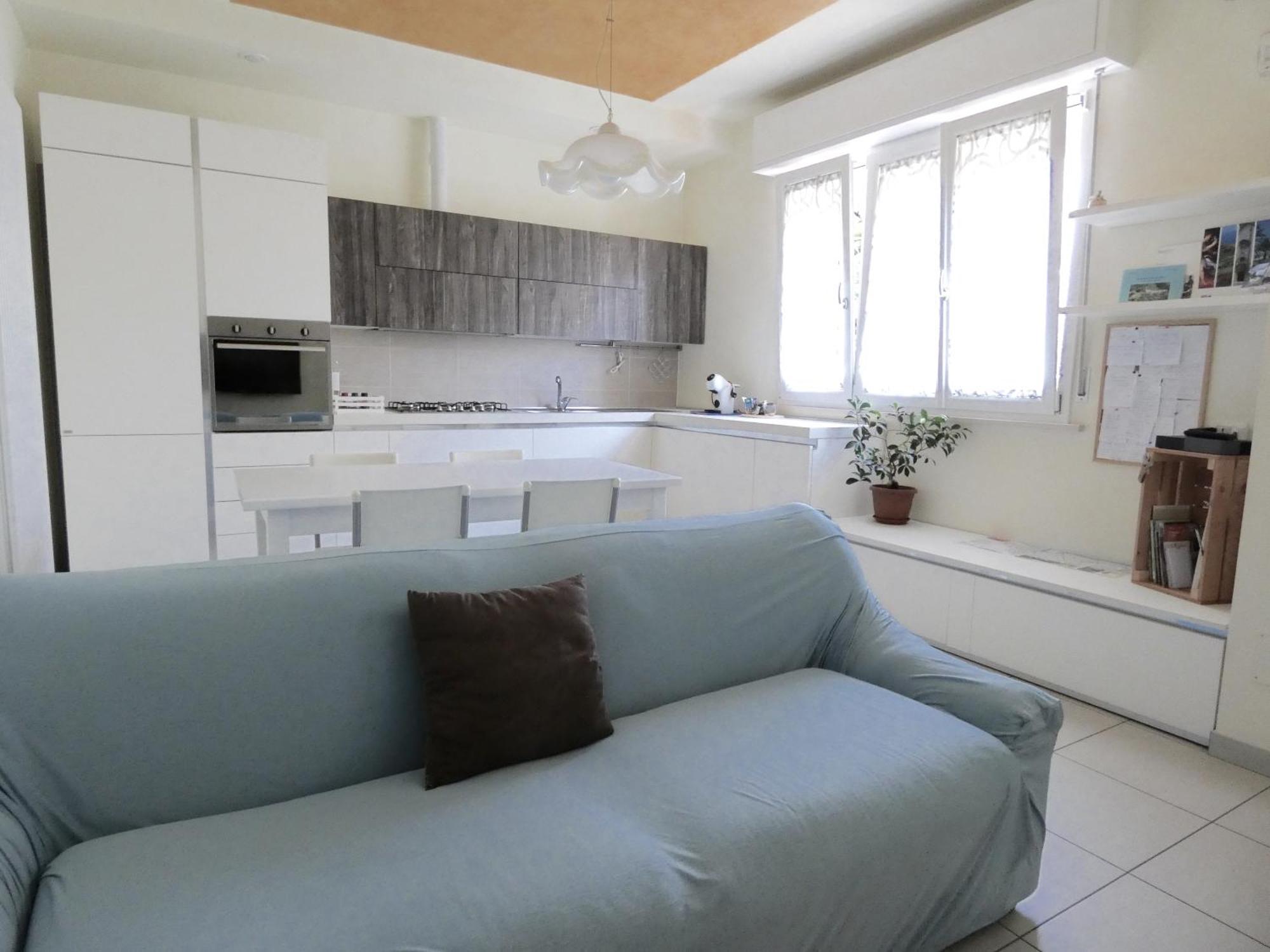 Casa Loren Песаро Екстериор снимка